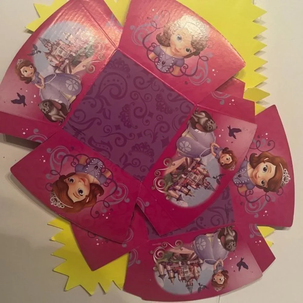 FREE w/any bundle / 2 Princess Cardboard Snack Bowls‎ (birthday)
